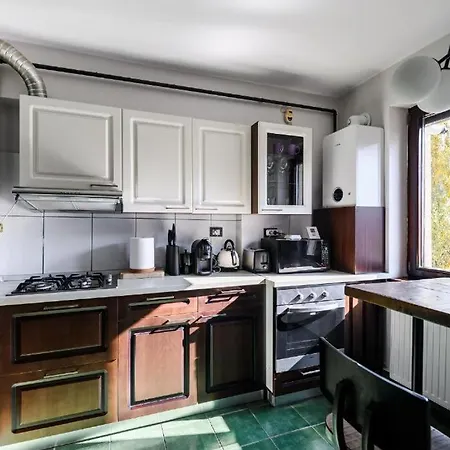 Transylvanian Nest - 1br With Parking Cluj-Napoca