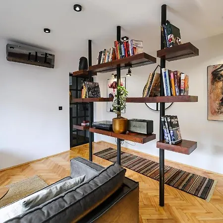 Transylvanian Nest - 1br With Parking Apartment Cluj-Napoca