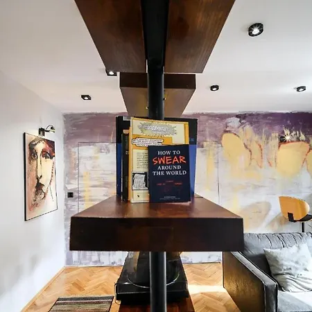 Transylvanian Nest - 1br With Parking